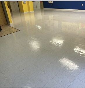 Floor Stripping And Waxing Services in Hartford, CT (2)