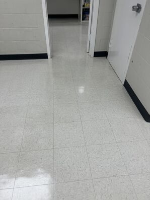 Before & After Commercial Floor Strip & Wax in New Haven, CT (2)