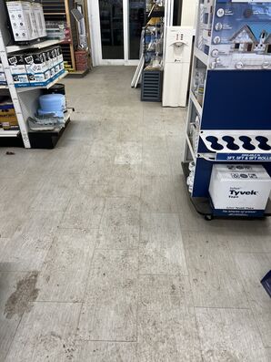 Before & After Retail Cleaning in Hartford, CT (1)